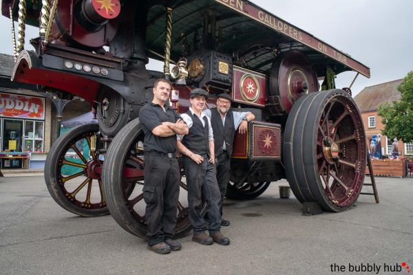 20230723-Vintage-Car-Bubbly-Hub-021