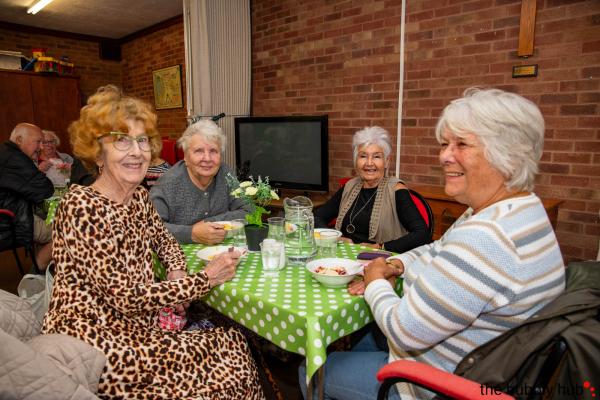 20231003-Friendly-Cafe-009