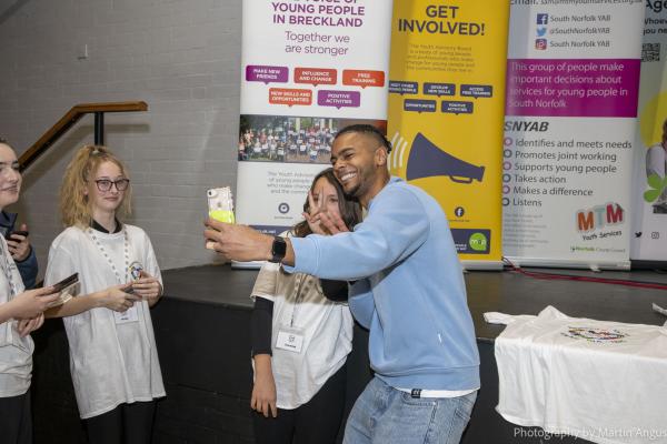 20231116-YAB-Carnegie-363